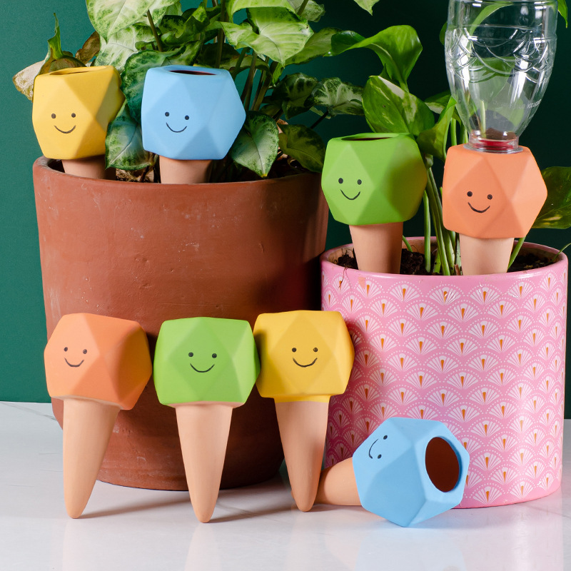 Dispositivi per l'irrigazione  - Self Watering Insert recensione e prezzo