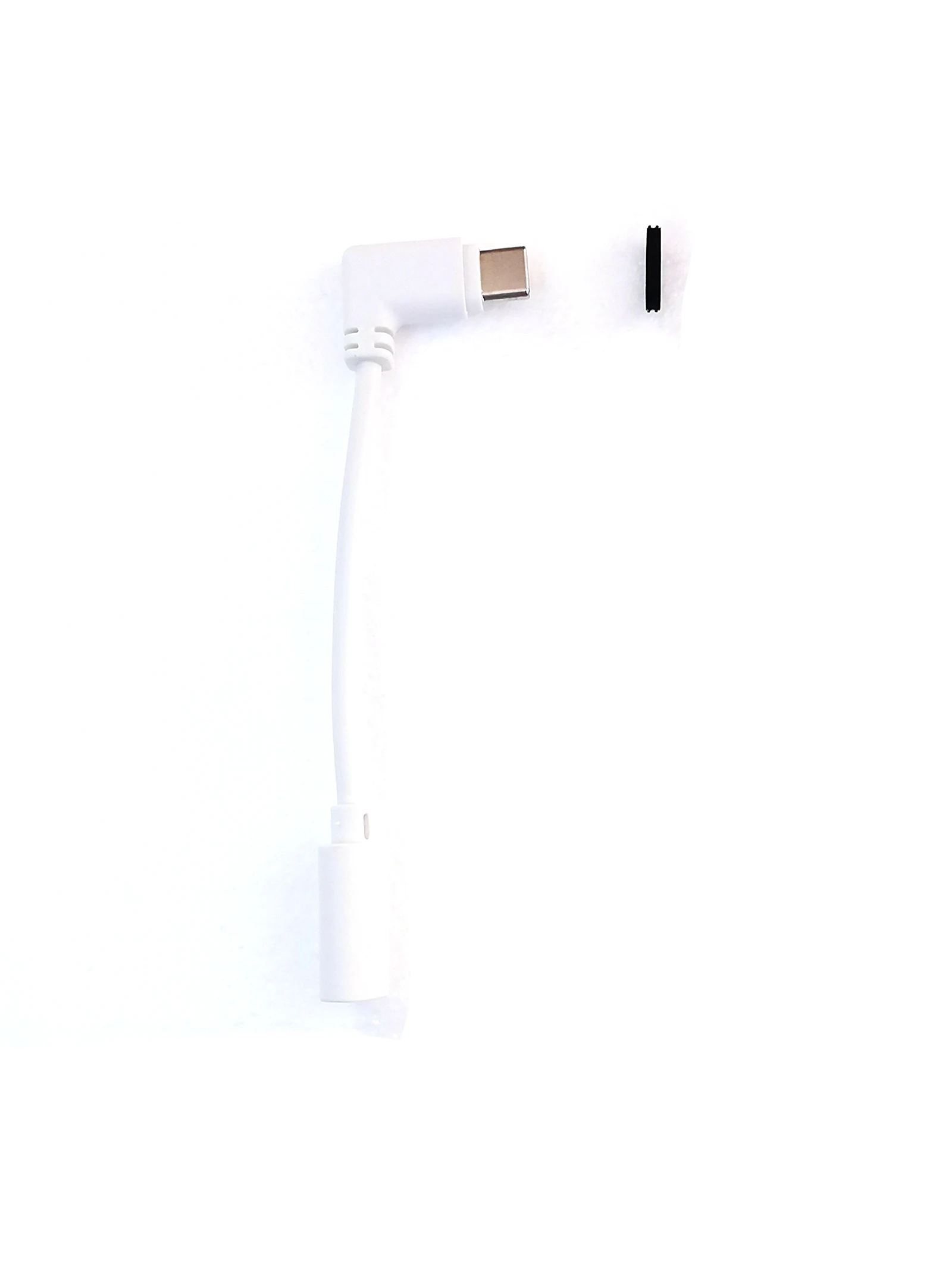 Adattatore da Micro USB a USB- - Eufy Camera E220 recensione e prezzo