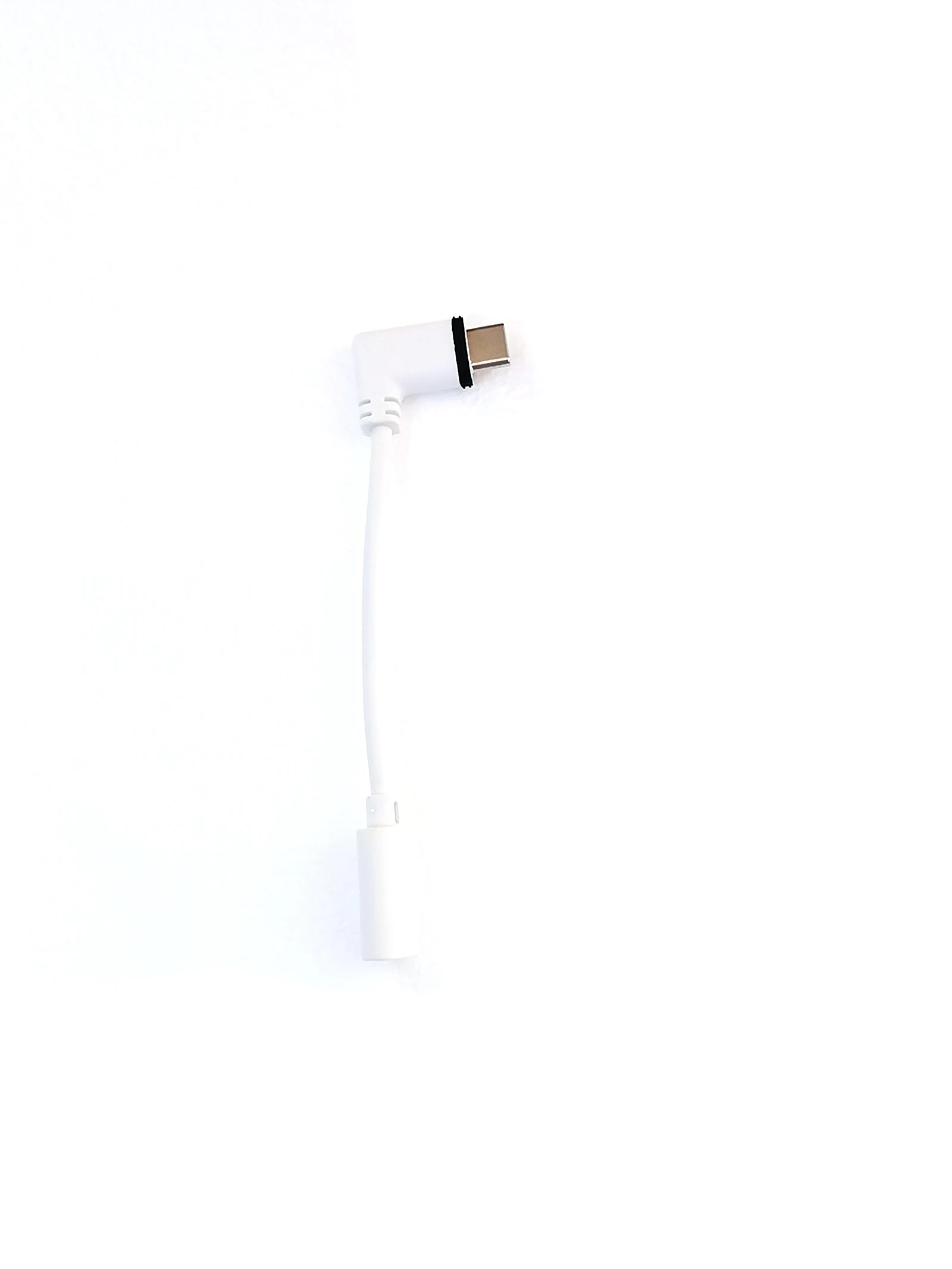 Adattatore da Micro USB a USB- - Eufy Camera E220 recensione e prezzo